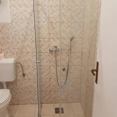 Apartmaji Tim * Izola