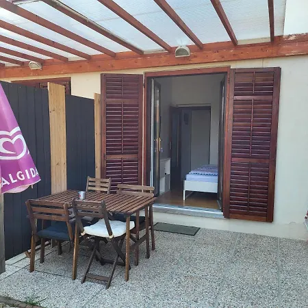 Apartmaji Tim *