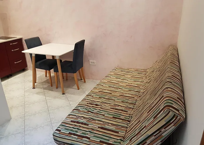 Apartmaji Tim アパート